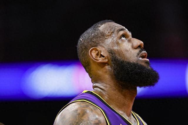 中国男篮苦主 将代表马刺征战NBA夏联，这是要跟徐昕当队友了？
